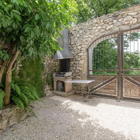 Maison De Avec Piscine Hébergement de vacances