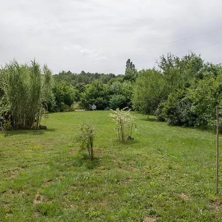Hébergement de vacances Maison De Avec Piscine *
